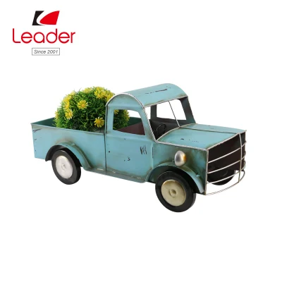 Atractivo plantador de flores de camión azul claro de metal para decoración de hogar y jardín